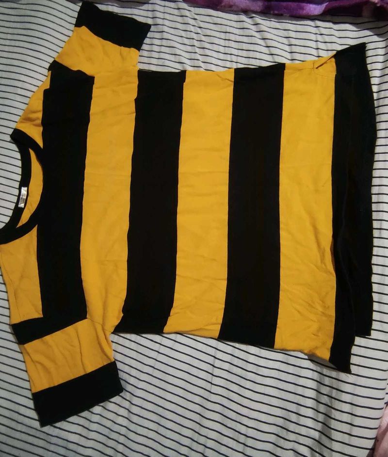 Striped T-shirt L size