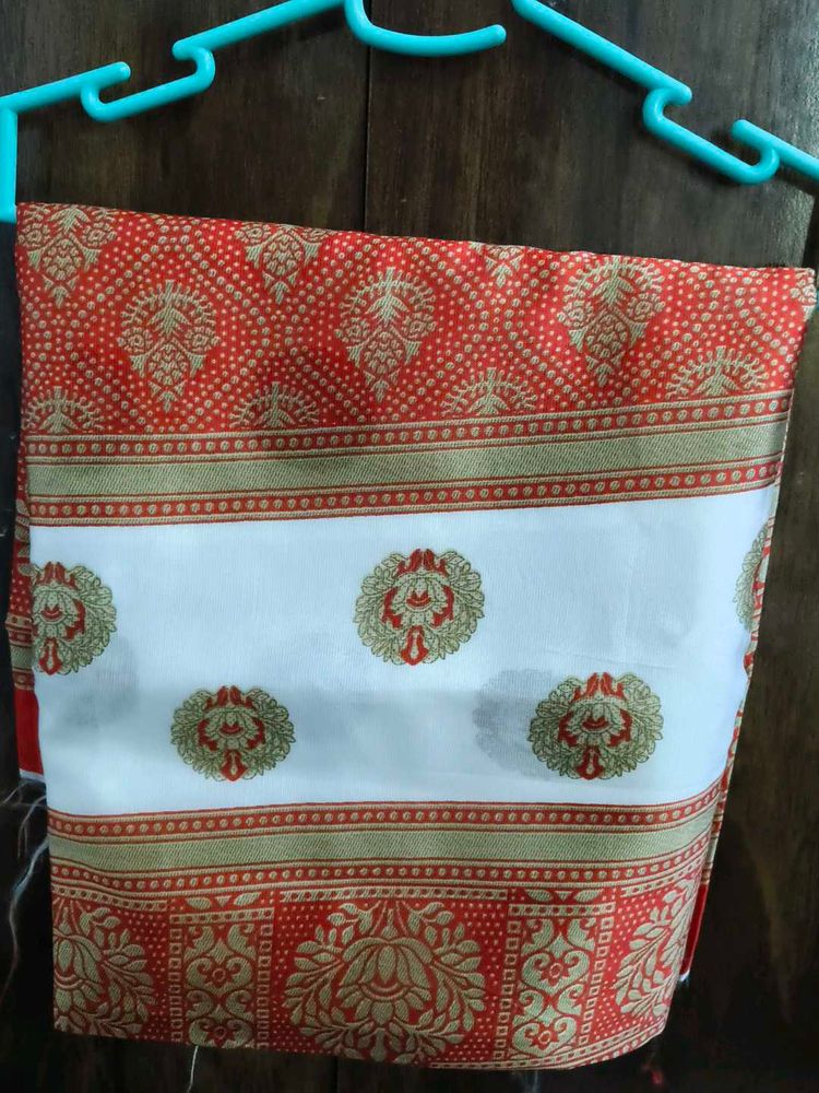 Elegant Ethnic Saree