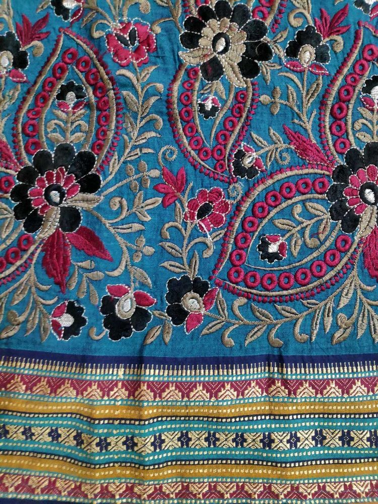 New Thread Embroidery Kurta Set