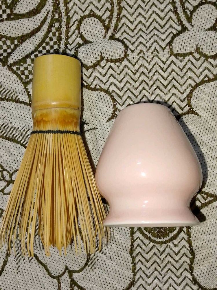 Bamboo Whisk For Matcha And Ceramic Holder