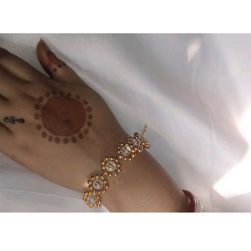 Beaded Bracelet ✨🤍💛