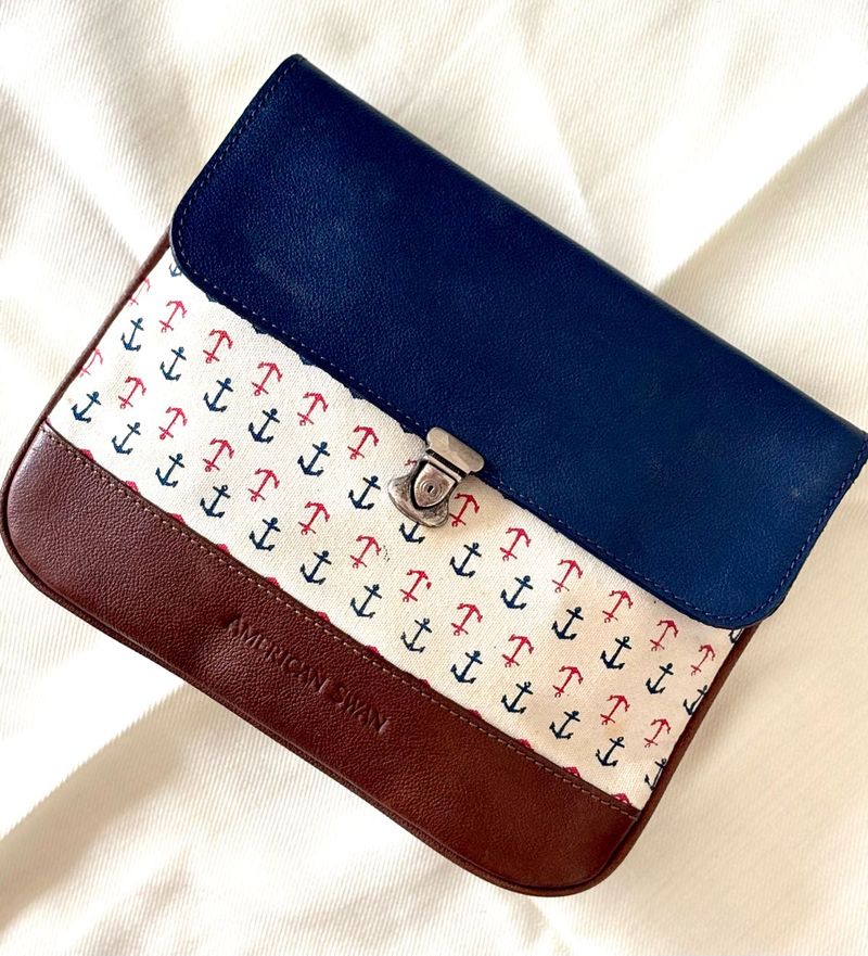 American Swan Multi purpose stylish Pouch