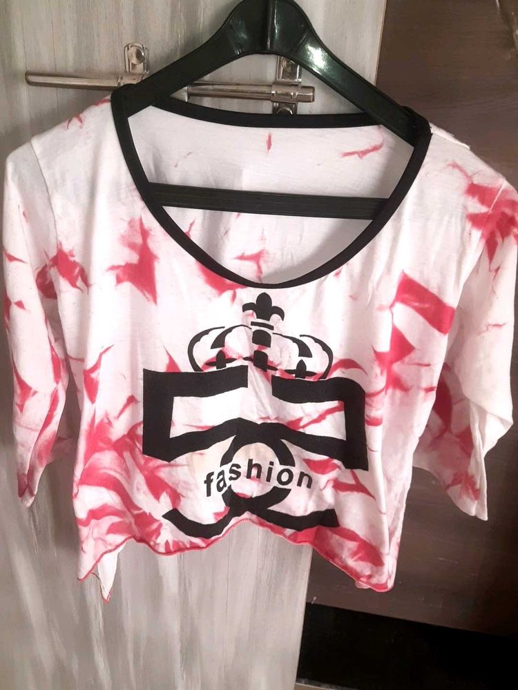 Stylish Top With 3/4 Sleeves. Size XXL.