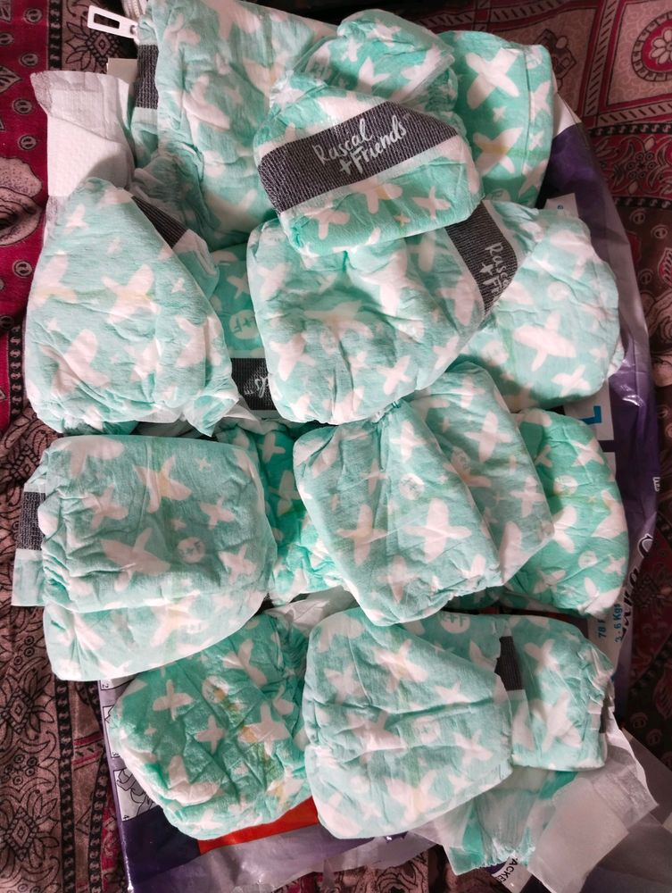 14 Pices Daiper New Born