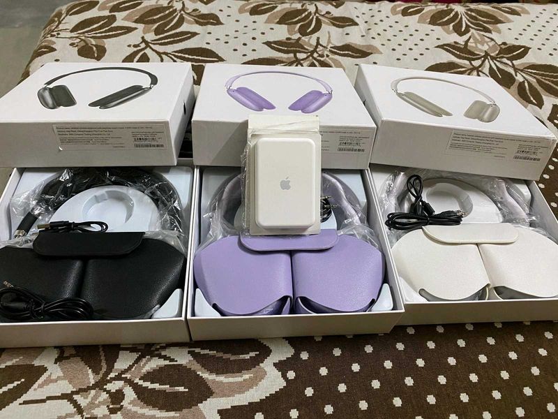 Apple Headphones Max And Magsafe Combo