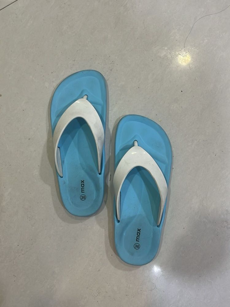 new max flip flops size 36 for 8-10 yr girls