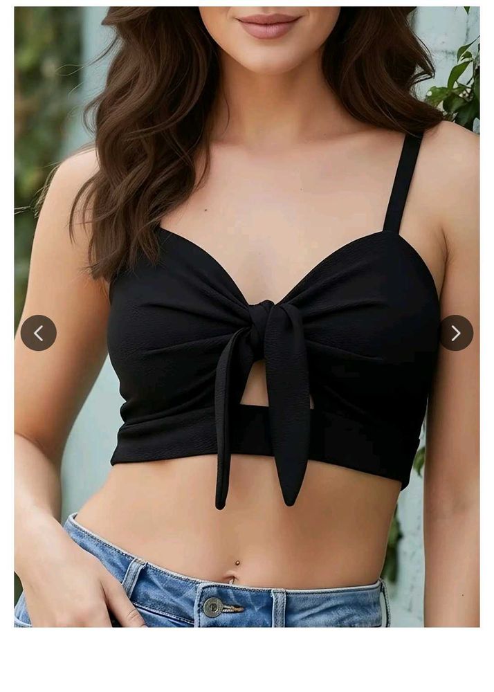 Black Cut-Out Crop Top 💣 Party-Ready 🖤