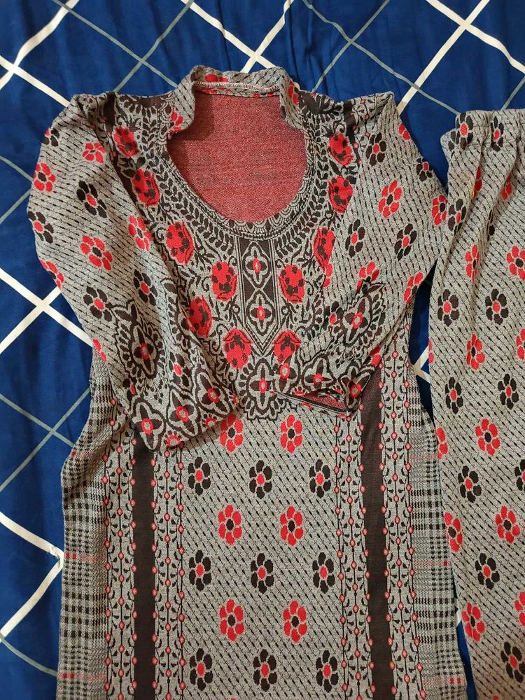 Beautiful Winter Kurta Pant Set