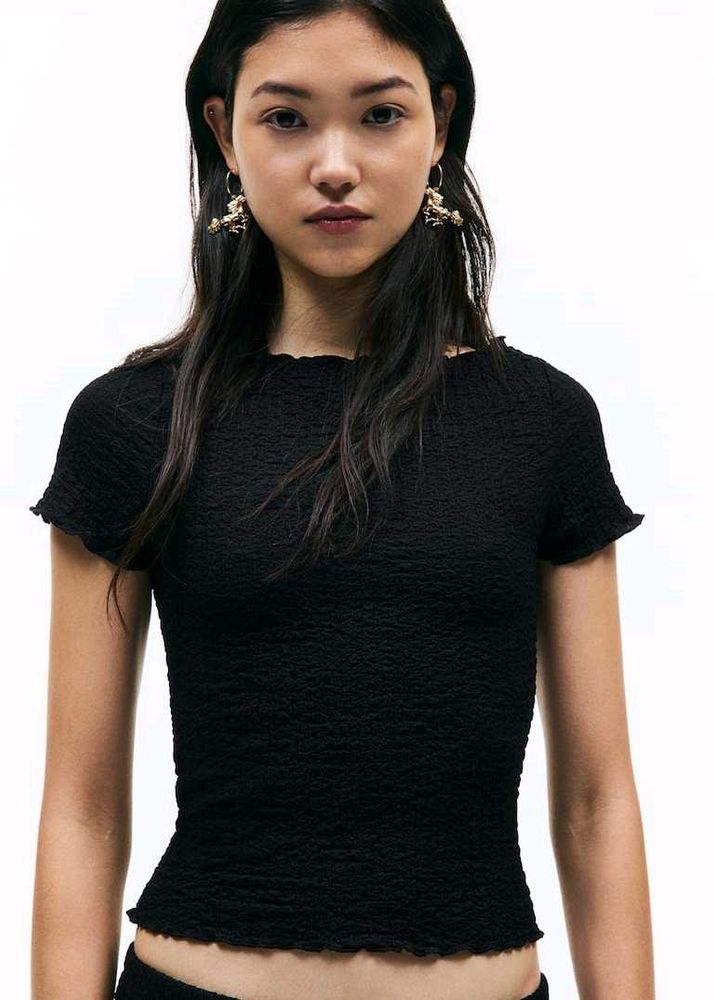 H&amp;M Black Textured Top