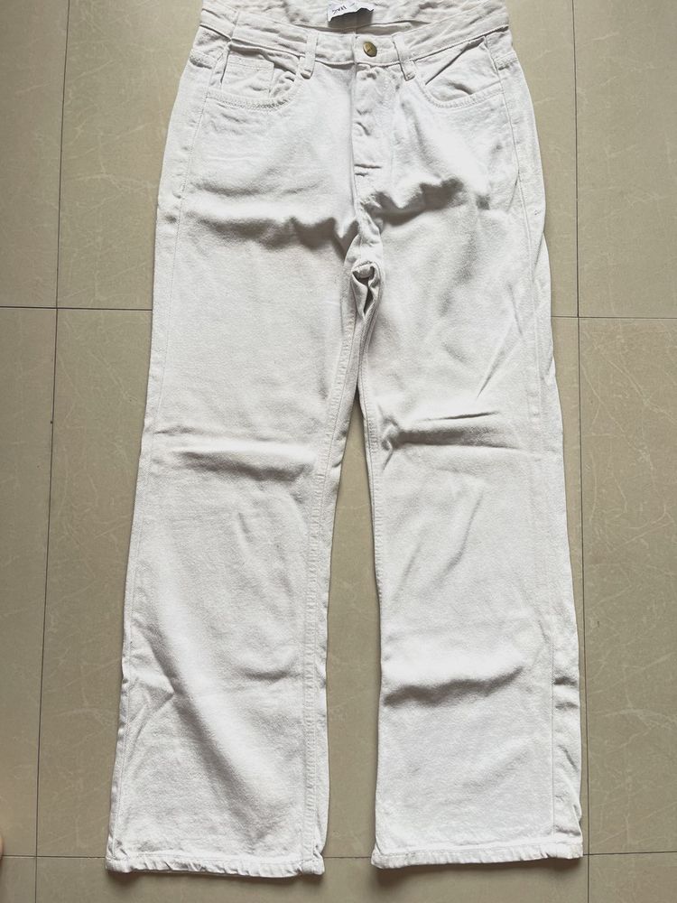 Zara Denim 👖 Jeans Off White