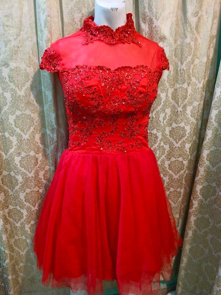 Red Lace Party Dress