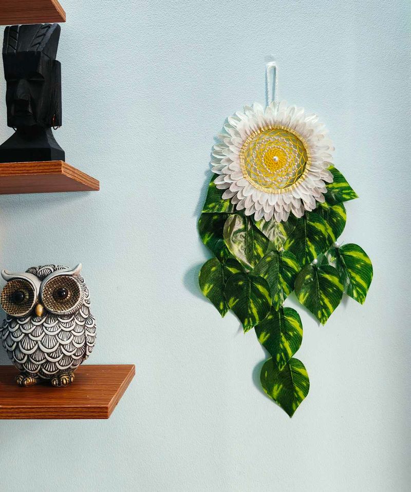 Lucky Daisy Dreamcatcher