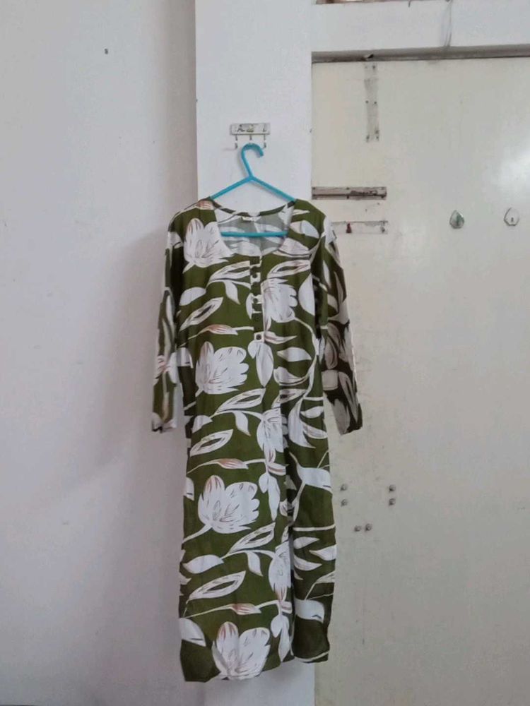 Floral Print kurti 💚