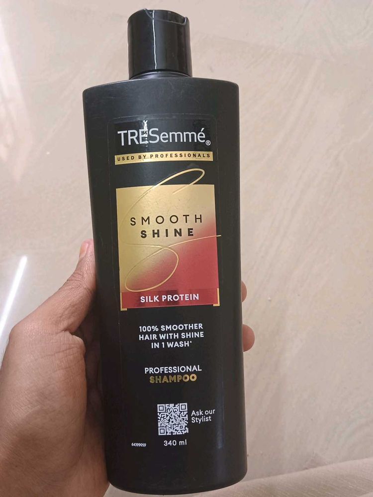 TRESemme Smooth &amp; Shine Shampoo