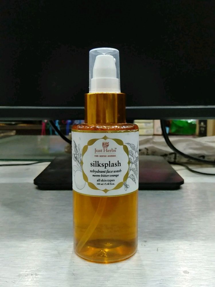 Just Herbs Silksplash Face Wash 100 ml