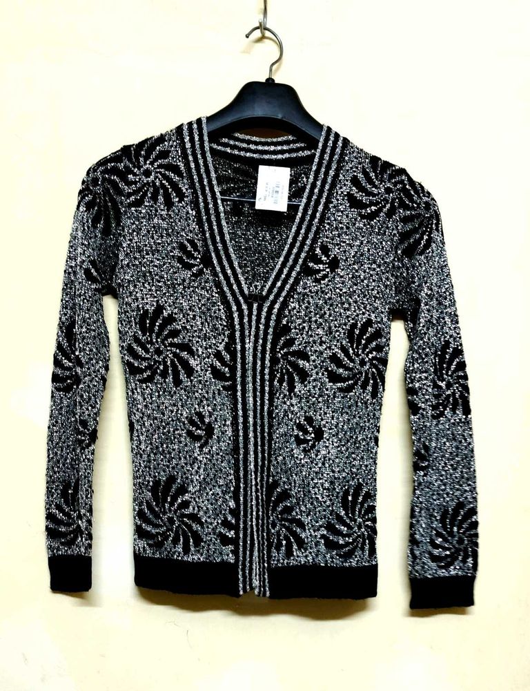 Sequin Top Floral Knit Black and Silver