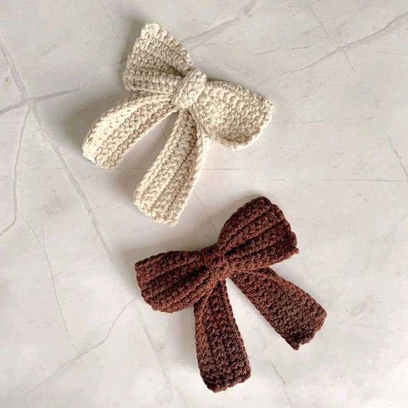 Crochet Bow Hair Clip