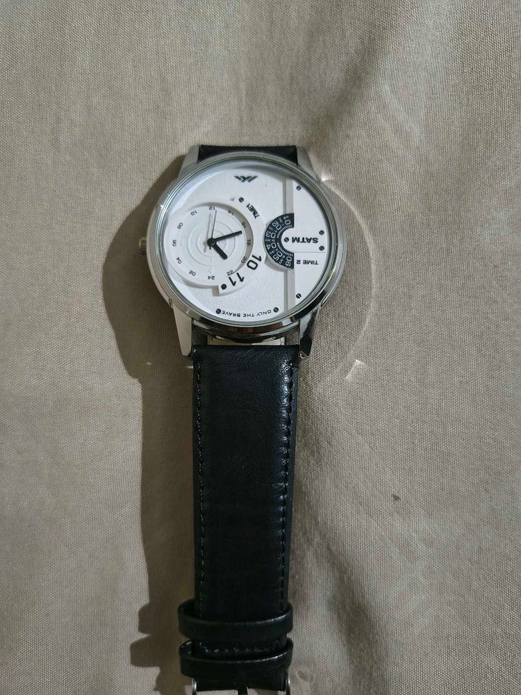 Stylish Analog Watch