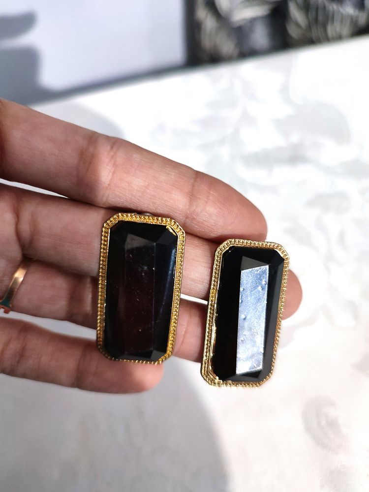 Black Rectangular Stud Earrings