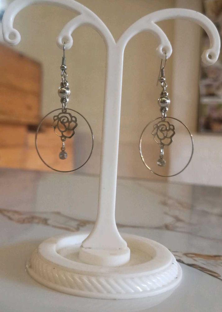 Rose Cutout Hoop Earrings