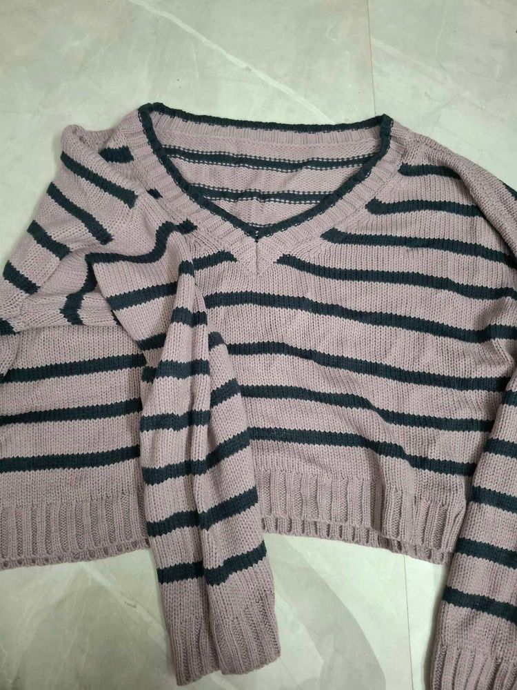 Oversized Cropped Sweater