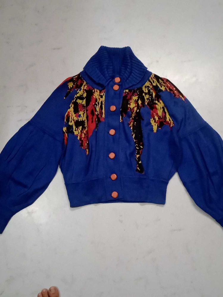 Blue crop sweather brand new heavy b