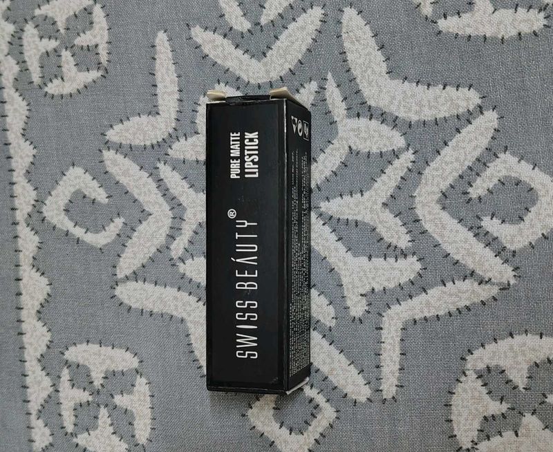 Swiss Beauty Lipstick
