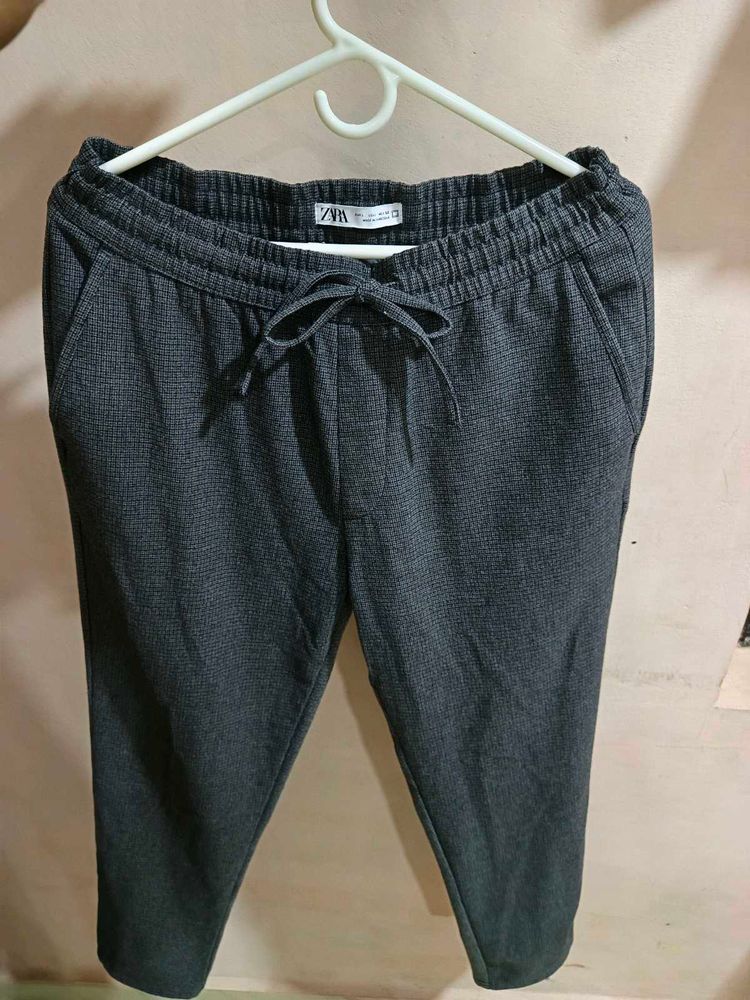 Title: &#34;🌟 Steal the Show with These Zara Charcoal