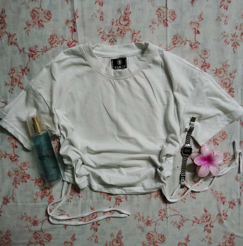 White Side Lace Crop Tee