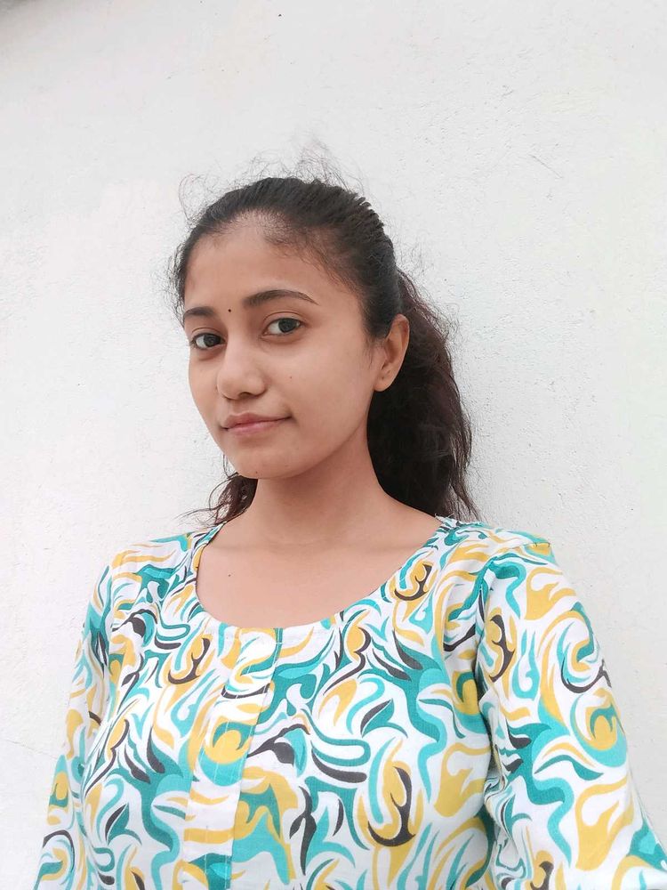 Kurti With Vibrant Colours
