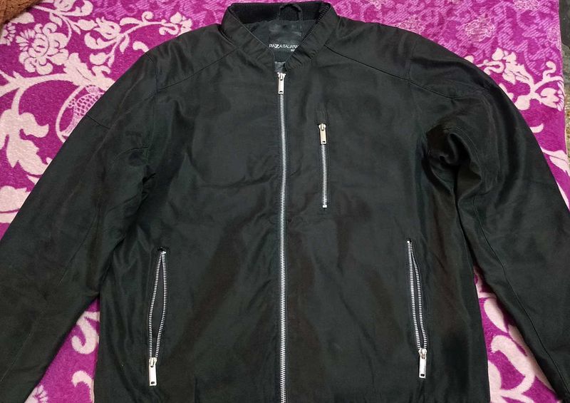 Men&#39;s Casual Black Jacket L size