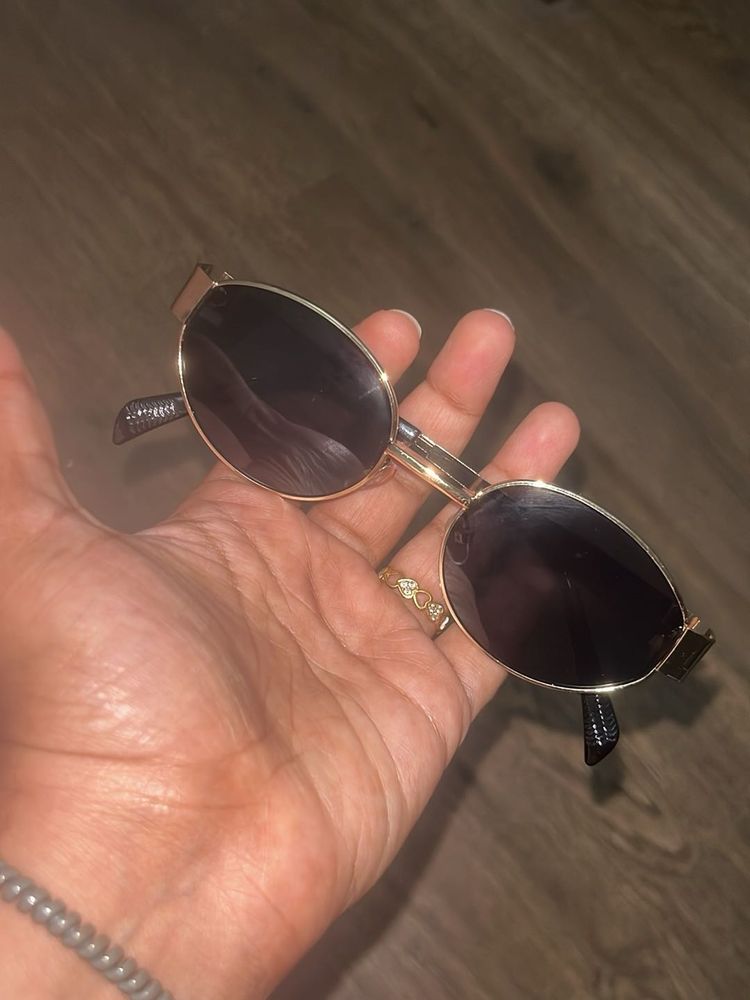 Retro Oval Sunglasses