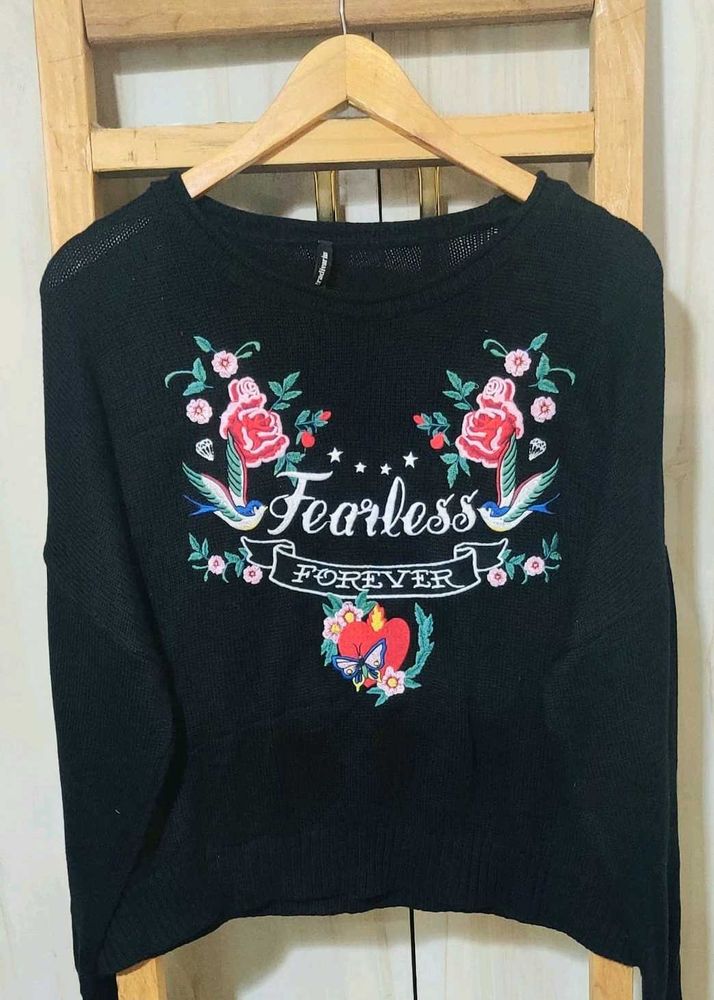 Embroidered &#39;Fearless Forever&#39; Pullover size-48