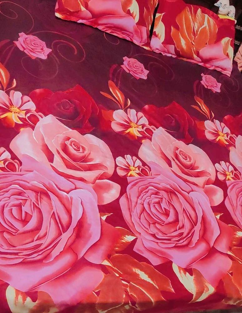Red 🔴Floral Double Bed BedSheet With Pillow