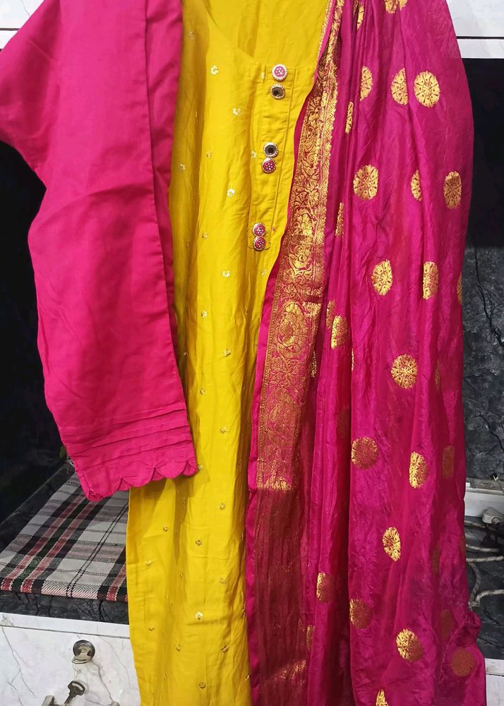 Kurta Set With Banarasi Dupatta Designer Pant