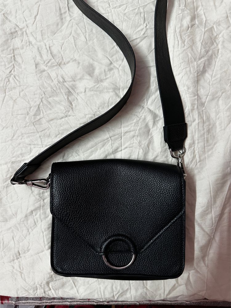 H&amp;M Black Sling Bag