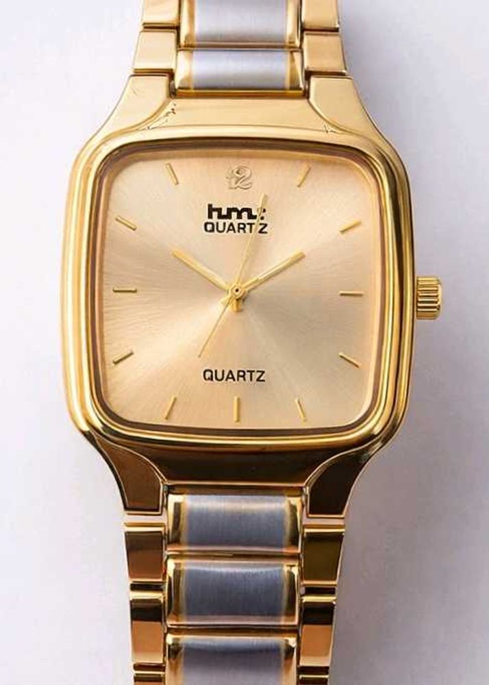 hm Quartz Gold Wristwatch