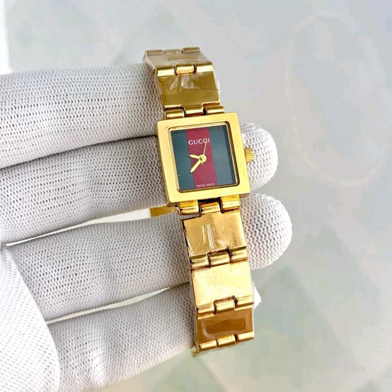 GUCCI NEW MODEL PREMIUM QUALITY LADIES WATCH