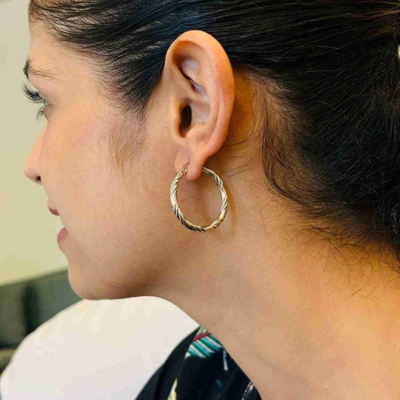 Twisted Silver Hoops