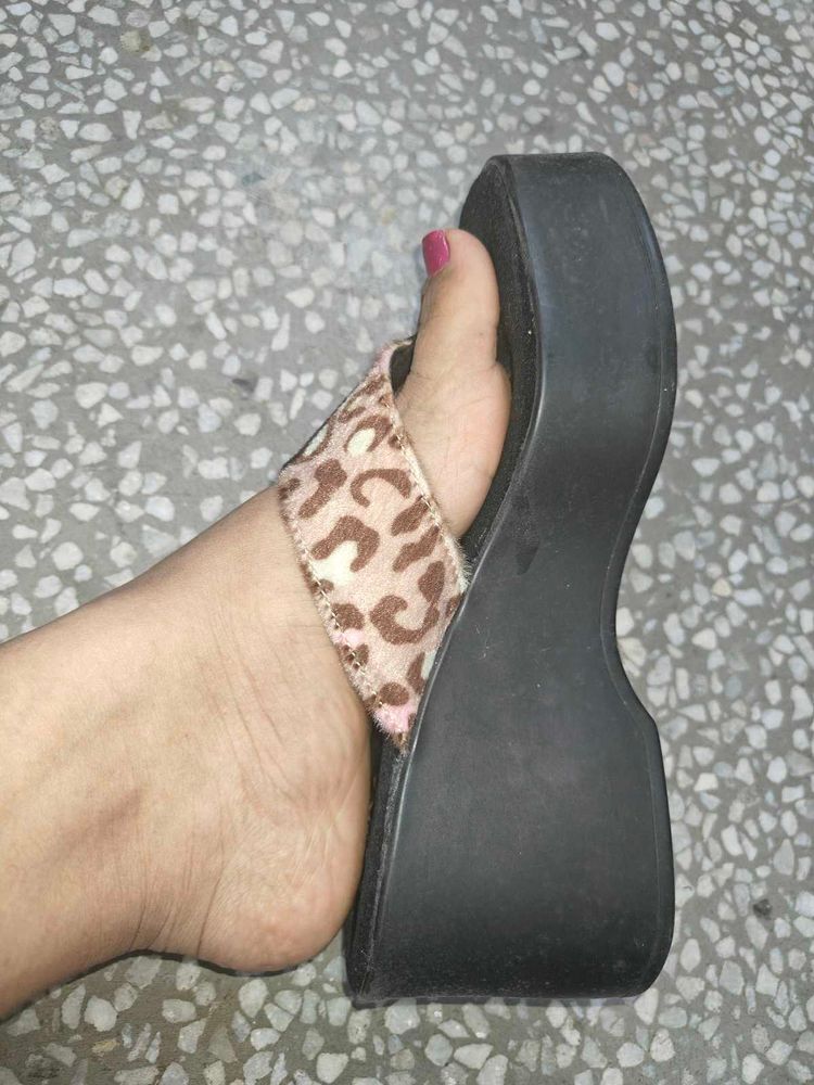 Leopard Print Platform Sandals