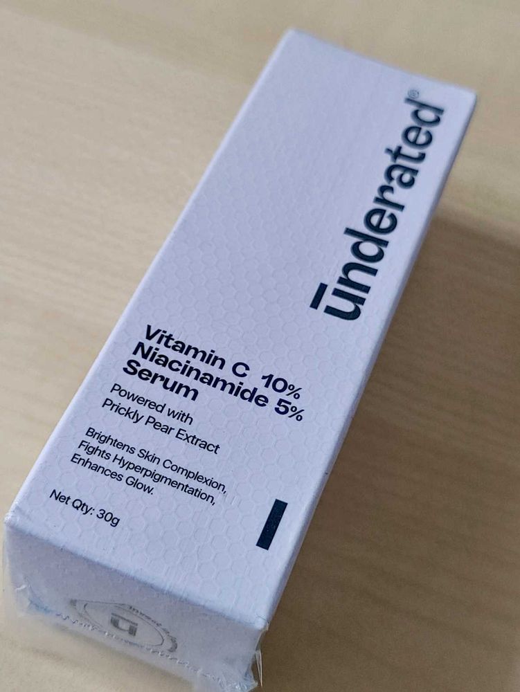 Underated 10% VITAMIN C, 5% NIACINAMIDE SERUM POWE