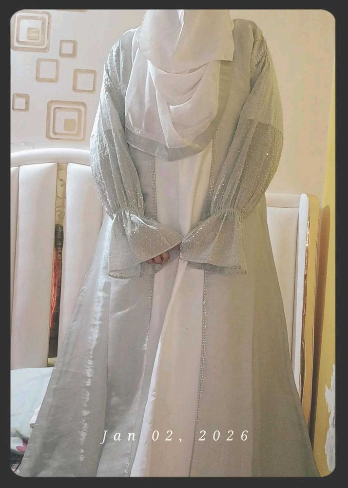 Elegant Abaya with Shimmer Sleeves