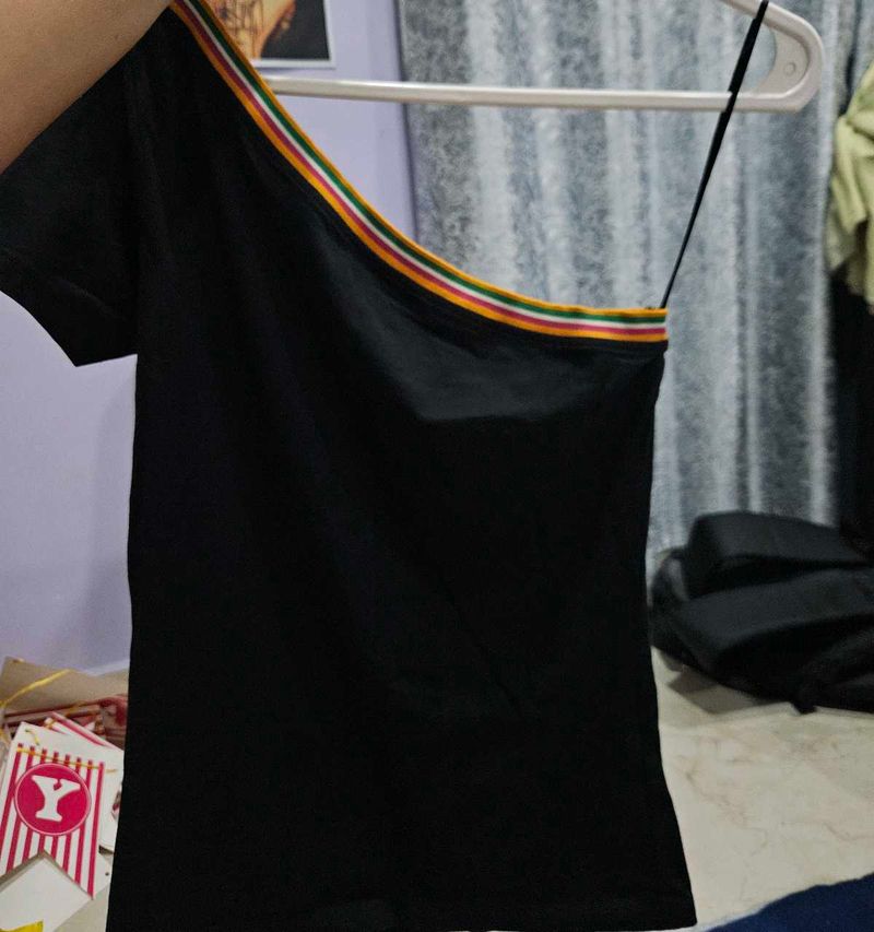 One Shoulder Top