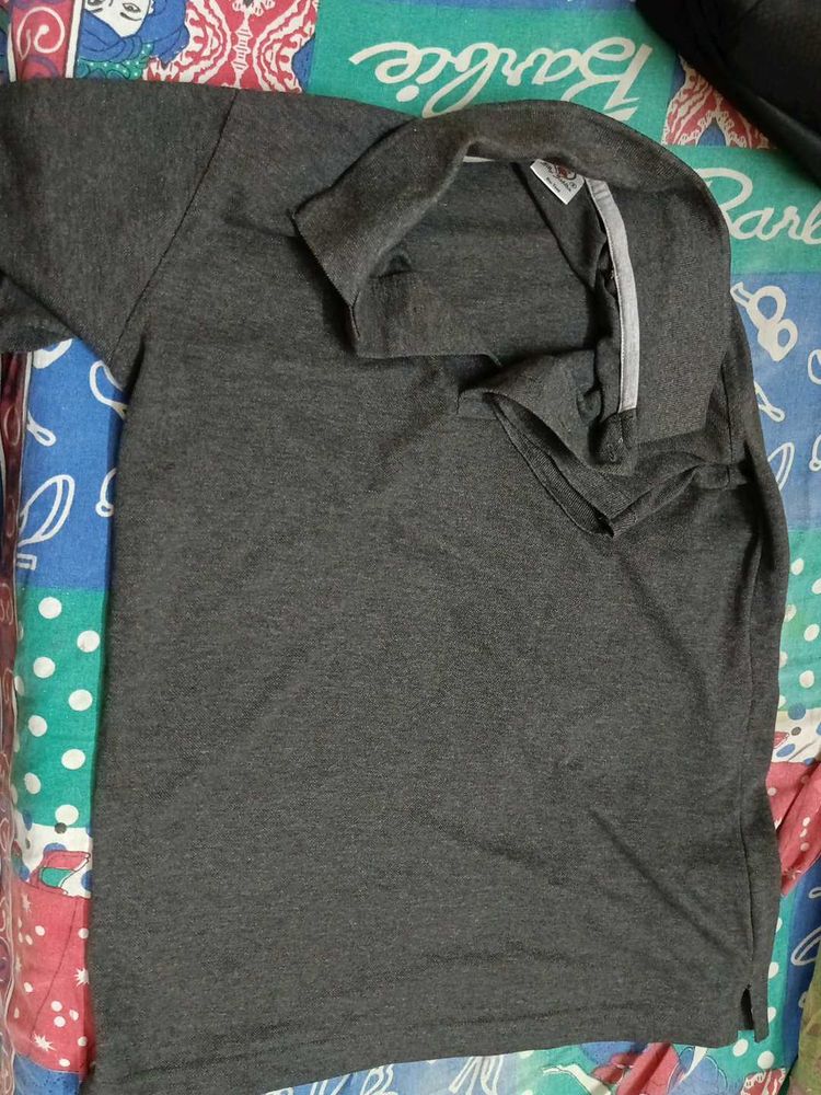 Brand New Mens / Women Tshirt