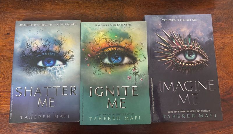 Shatter Me Series