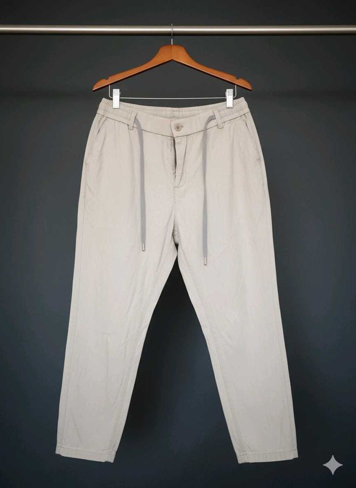 Off-White Casual Pants