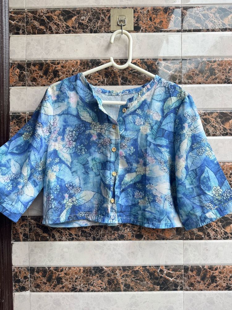 Blue Floral Crop Top