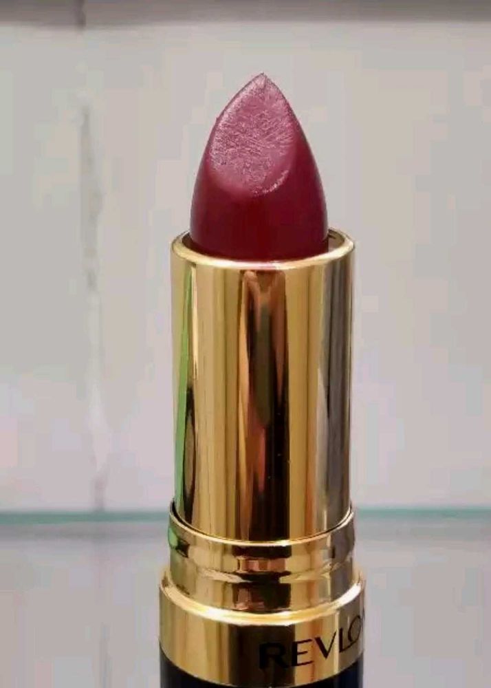 VIRAL REVLON HIGH SHINE LIPSTICK
