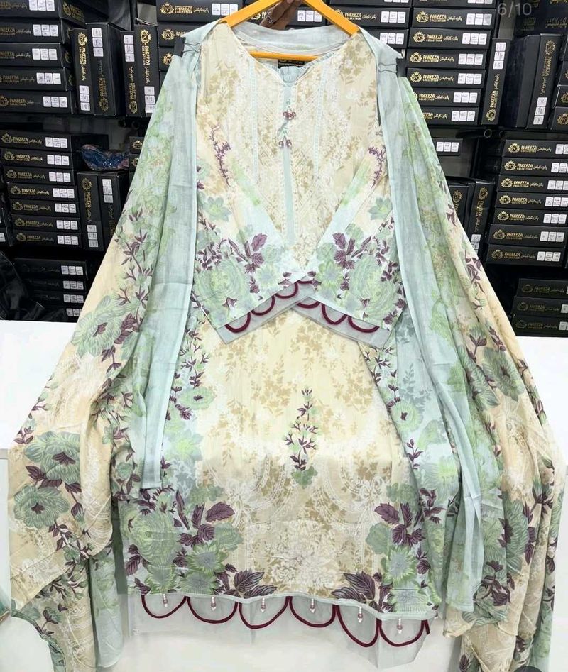 Itne Kam Price Me 😱😱Pakistani suits Avail