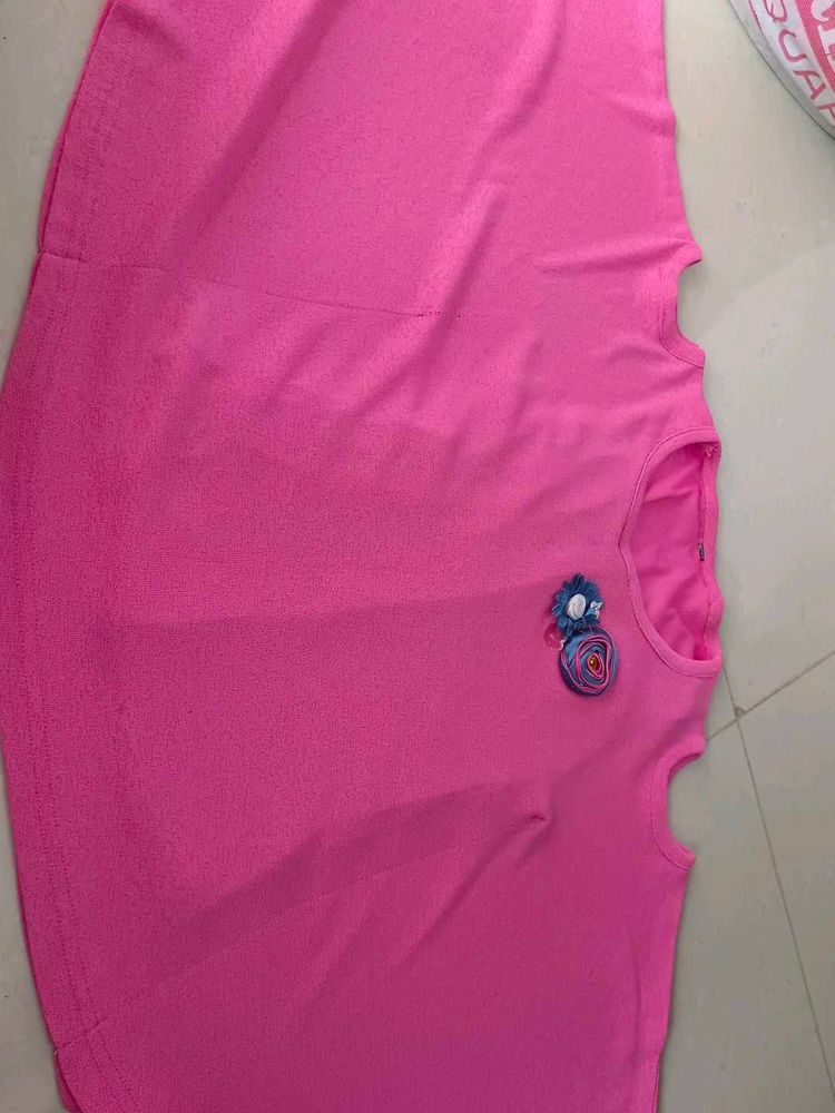 Cute Pink Top with Detail